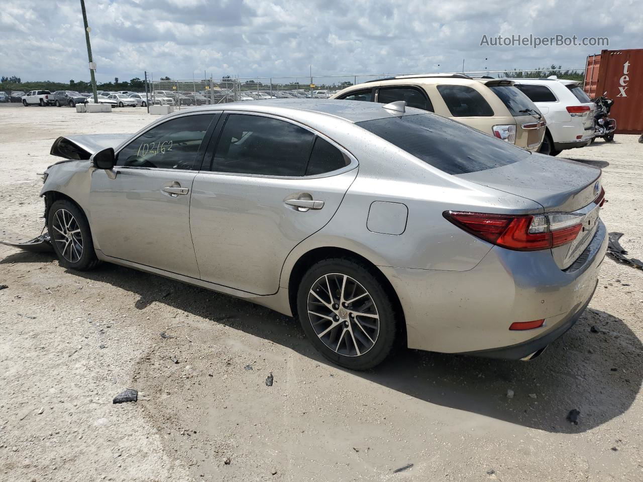 2016 Lexus Es 350 Серебряный vin: JTHBK1GG4G2212666