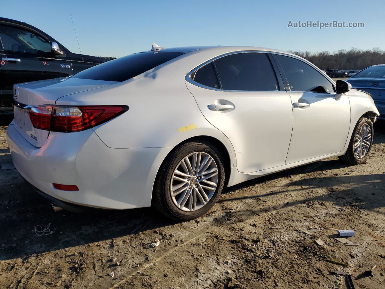 2014 Lexus Es 350 White vin: JTHBK1GG5E2099162