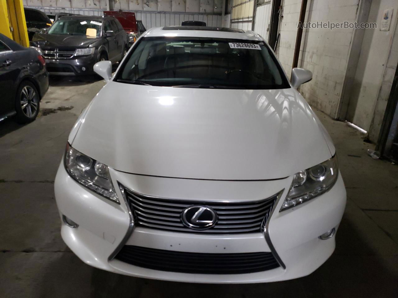 2014 Lexus Es 350 Белый vin: JTHBK1GG5E2117997