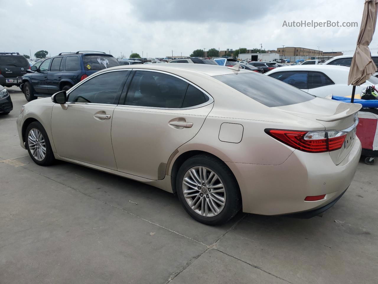 2013 Lexus Es 350 Beige vin: JTHBK1GG6D2077153