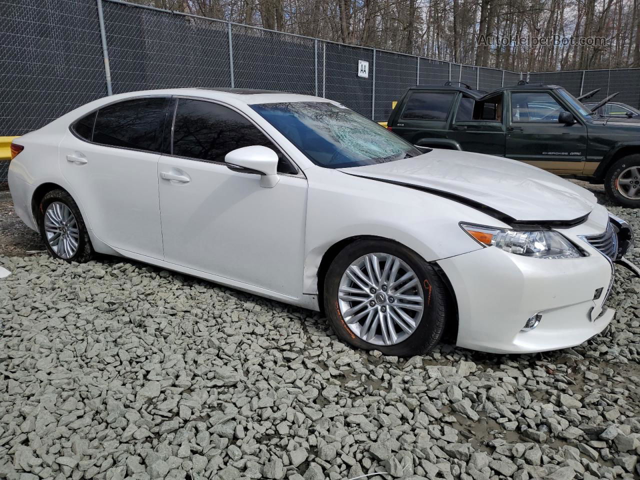 2015 Lexus Es 350 Белый vin: JTHBK1GG7F2187342