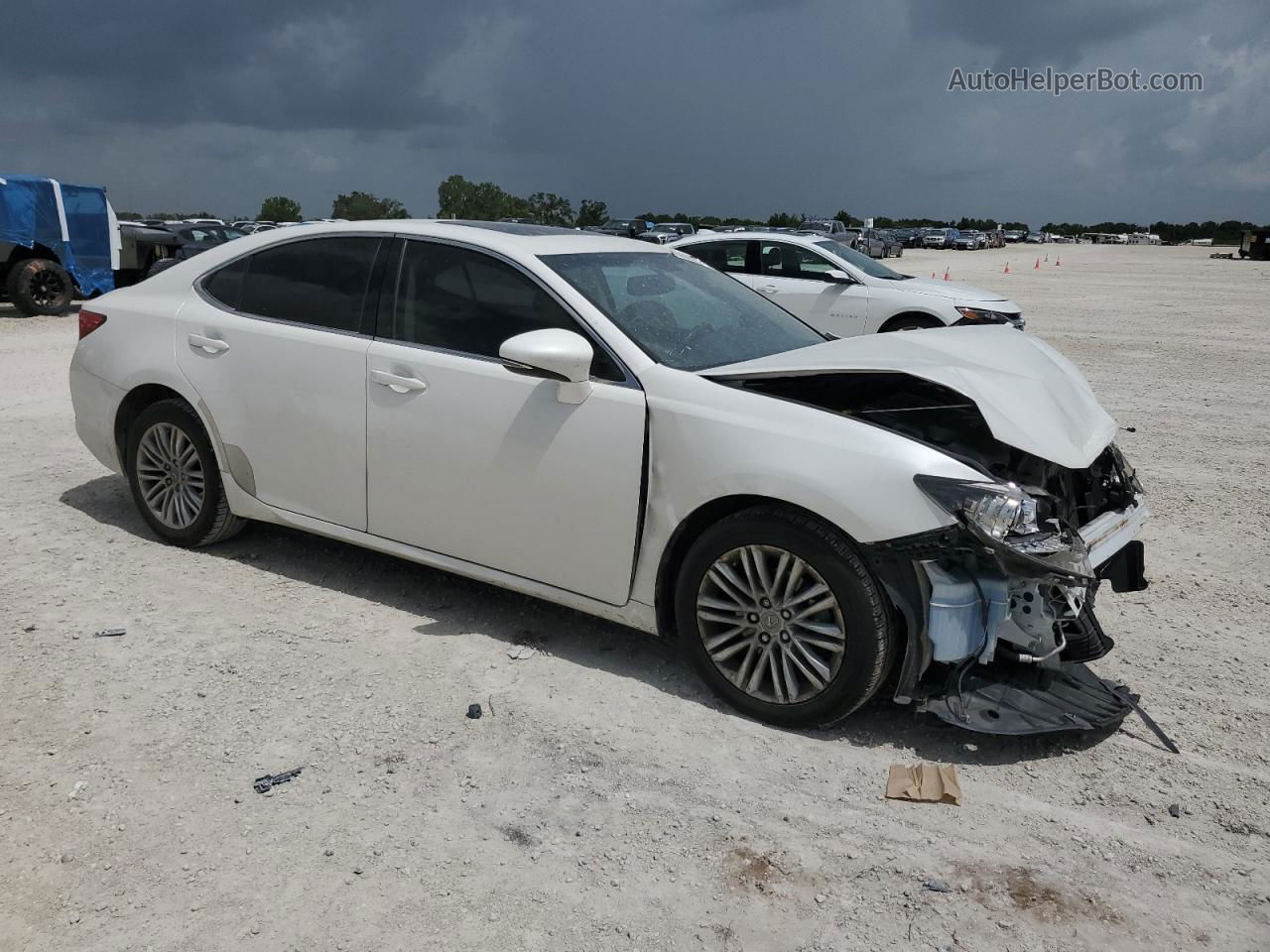 2015 Lexus Es 350 White vin: JTHBK1GG7F2197904