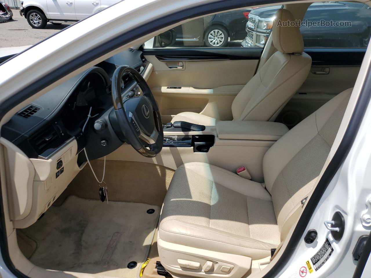 2015 Lexus Es 350 Белый vin: JTHBK1GG8F2172722