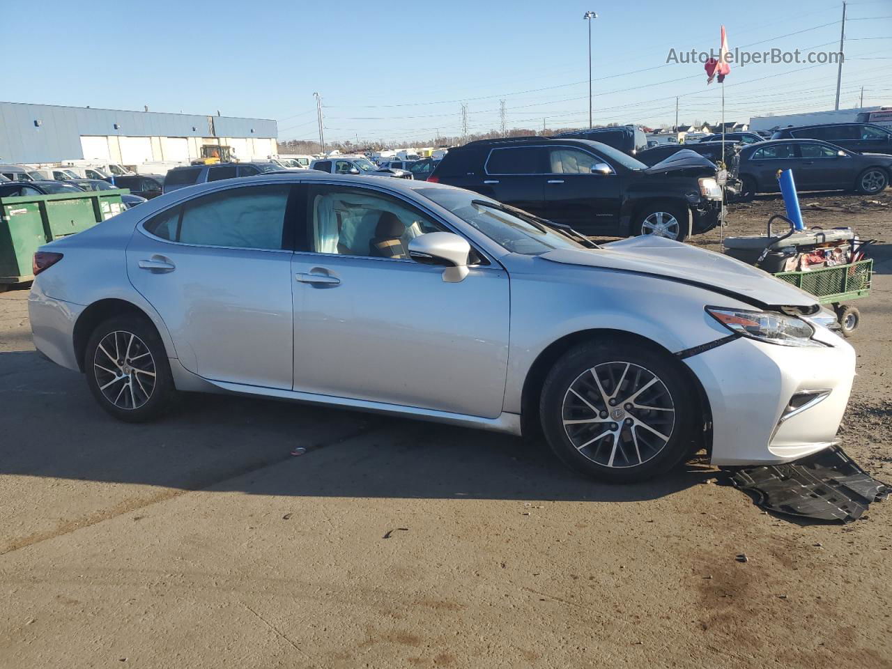 2016 Lexus Es 350 Серебряный vin: JTHBK1GGXG2237880