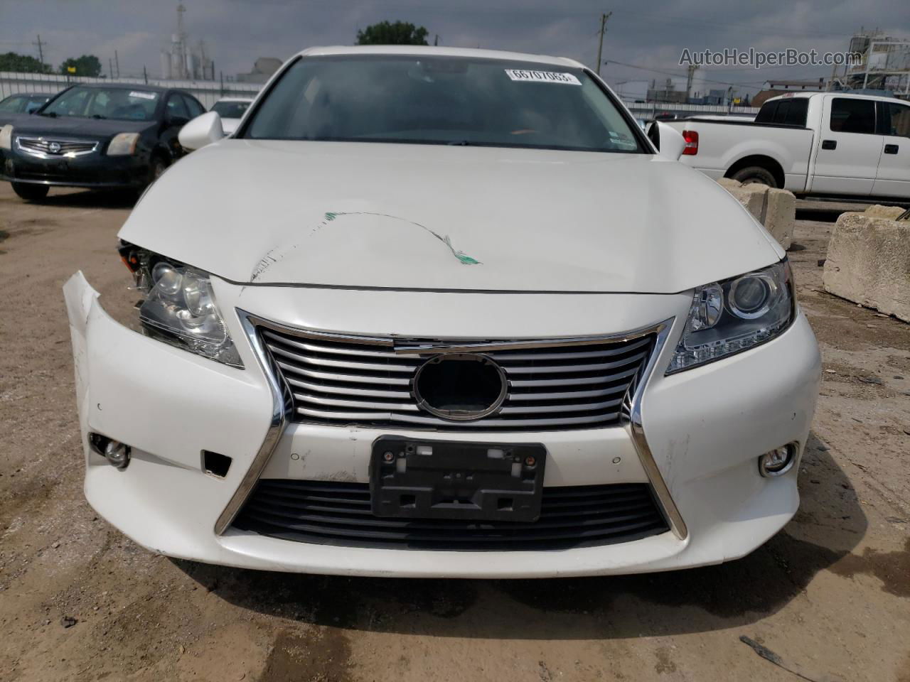 2014 Lexus Es 300h Белый vin: JTHBW1GG0E2039391