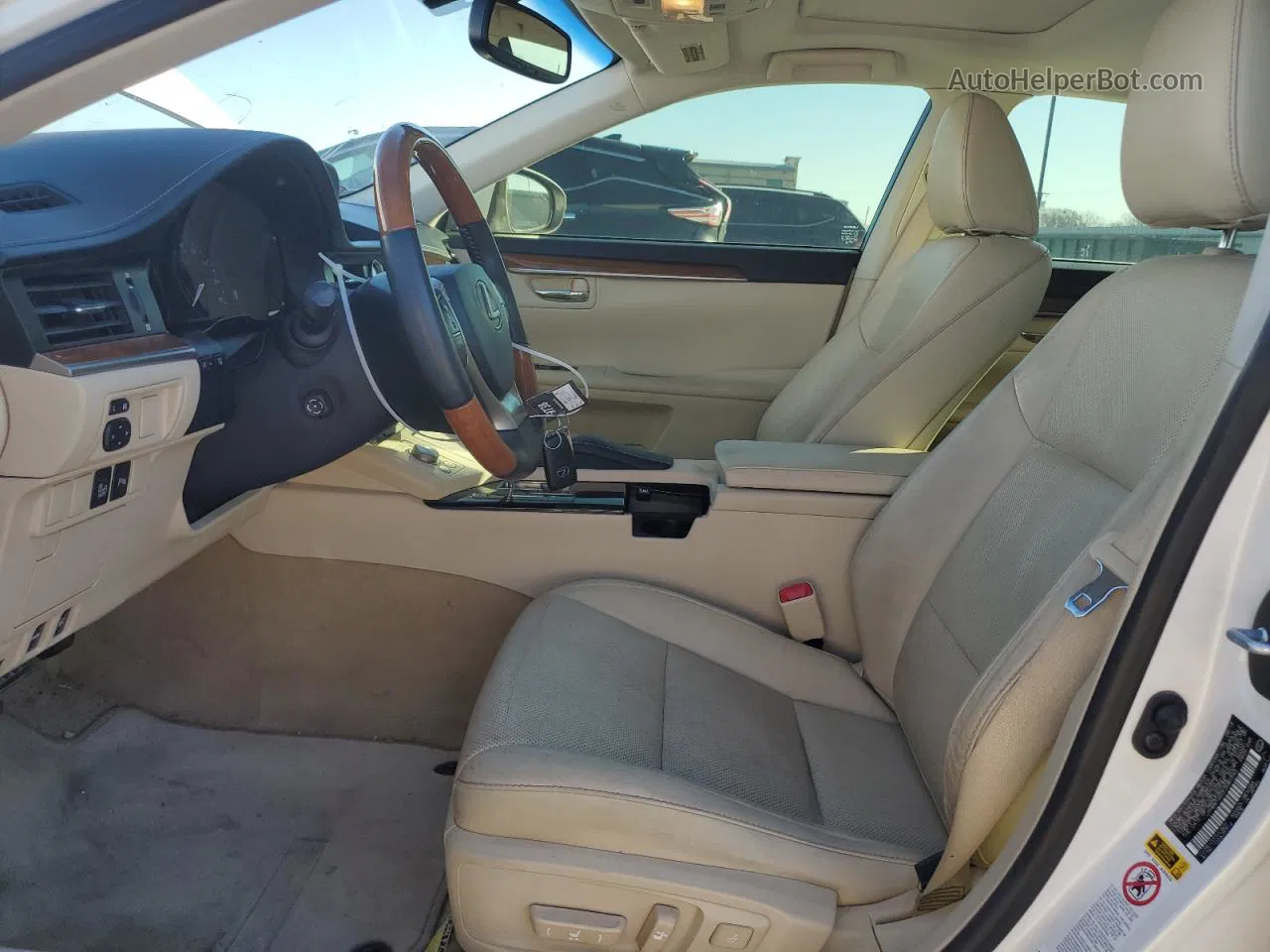 2015 Lexus Es 300h White vin: JTHBW1GG0F2081593