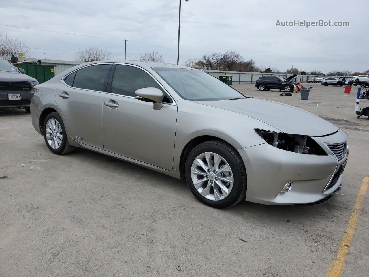 2015 Lexus Es 300h Silver vin: JTHBW1GG0F2090925