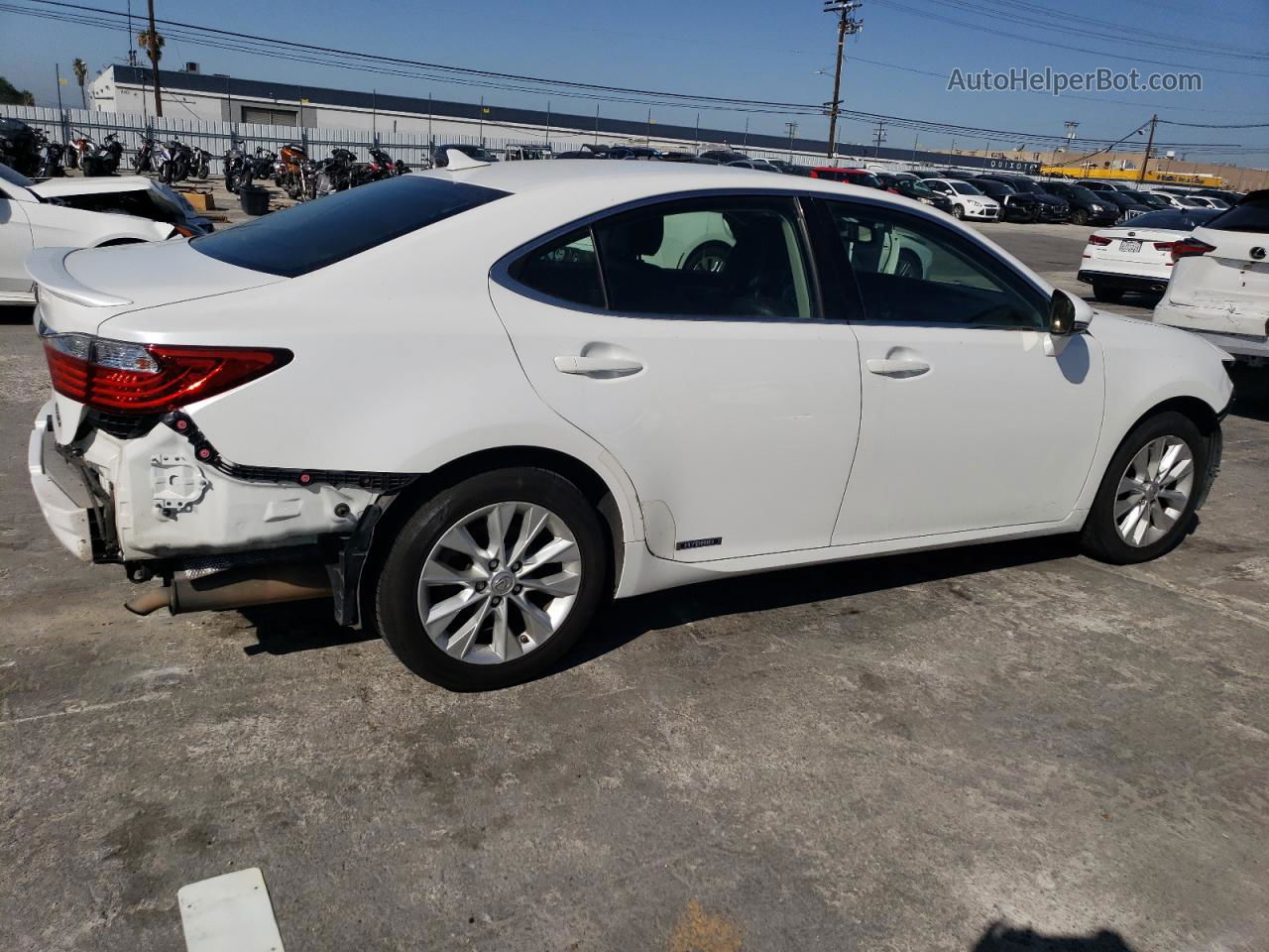 2013 Lexus Es 300h White vin: JTHBW1GG1D2033095