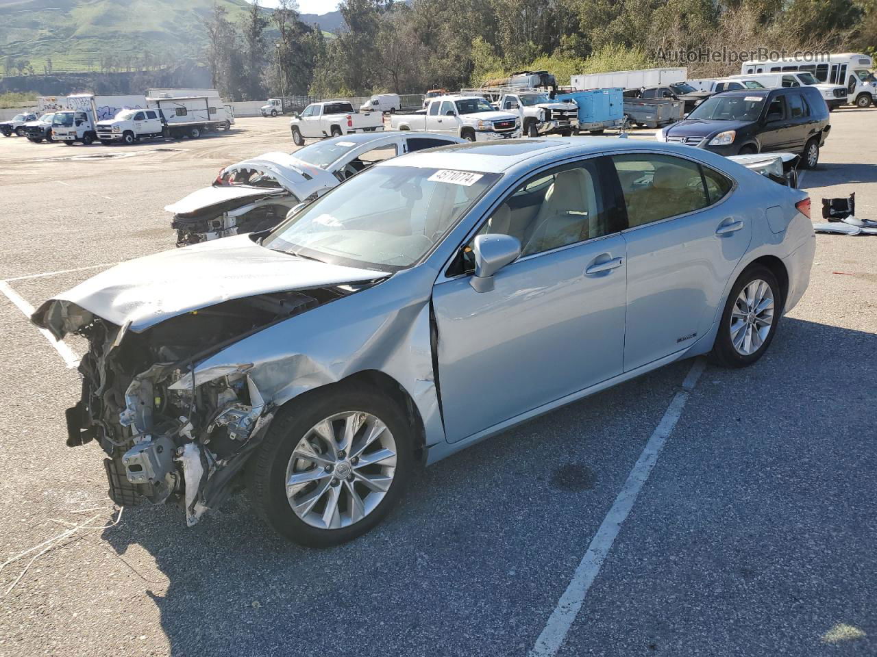 2014 Lexus Es 300h Blue vin: JTHBW1GG1E2049105