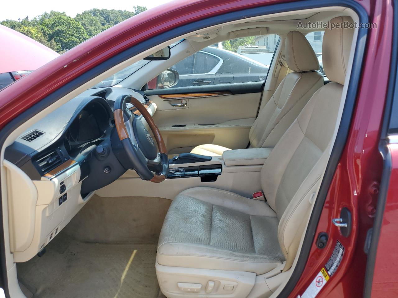 2014 Lexus Es 300h Maroon vin: JTHBW1GG1E2050769