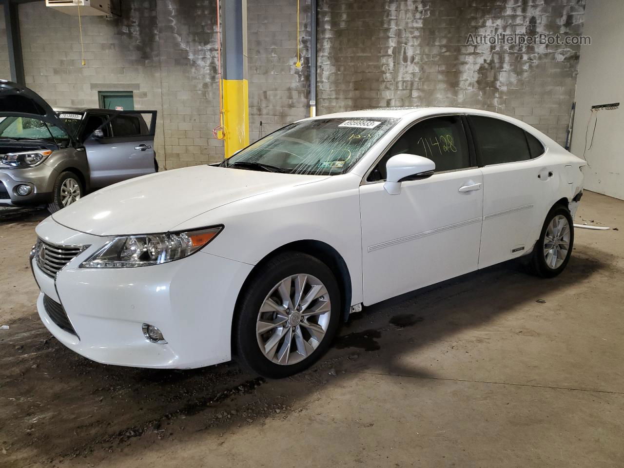 2014 Lexus Es 300h White vin: JTHBW1GG1E2059066