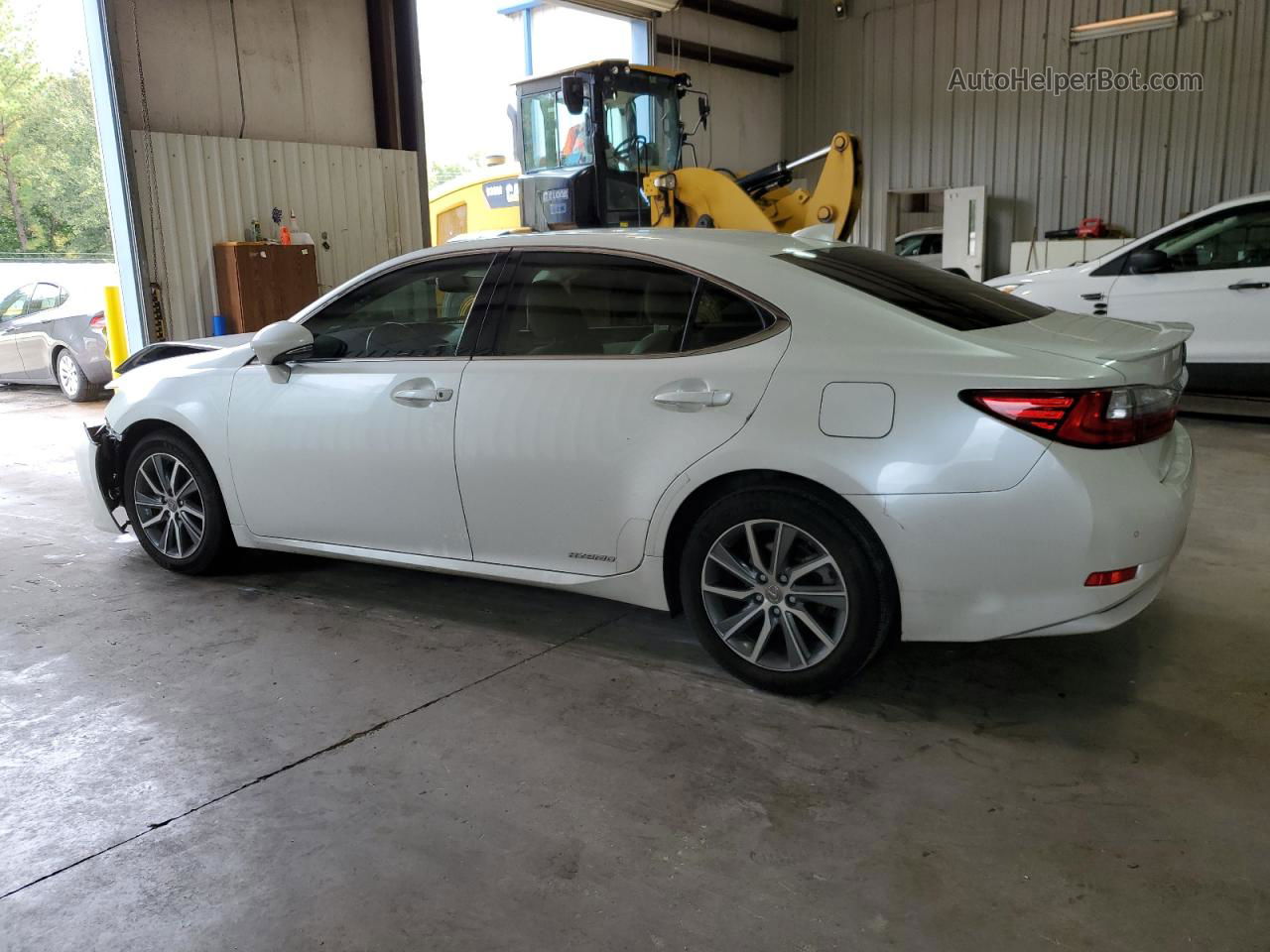 2018 Lexus Es 300h White vin: JTHBW1GG1J2193666