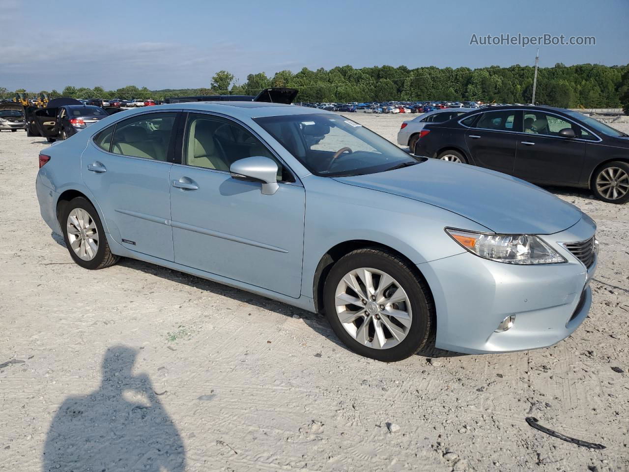 2013 Lexus Es 300h Blue vin: JTHBW1GG2D2031419