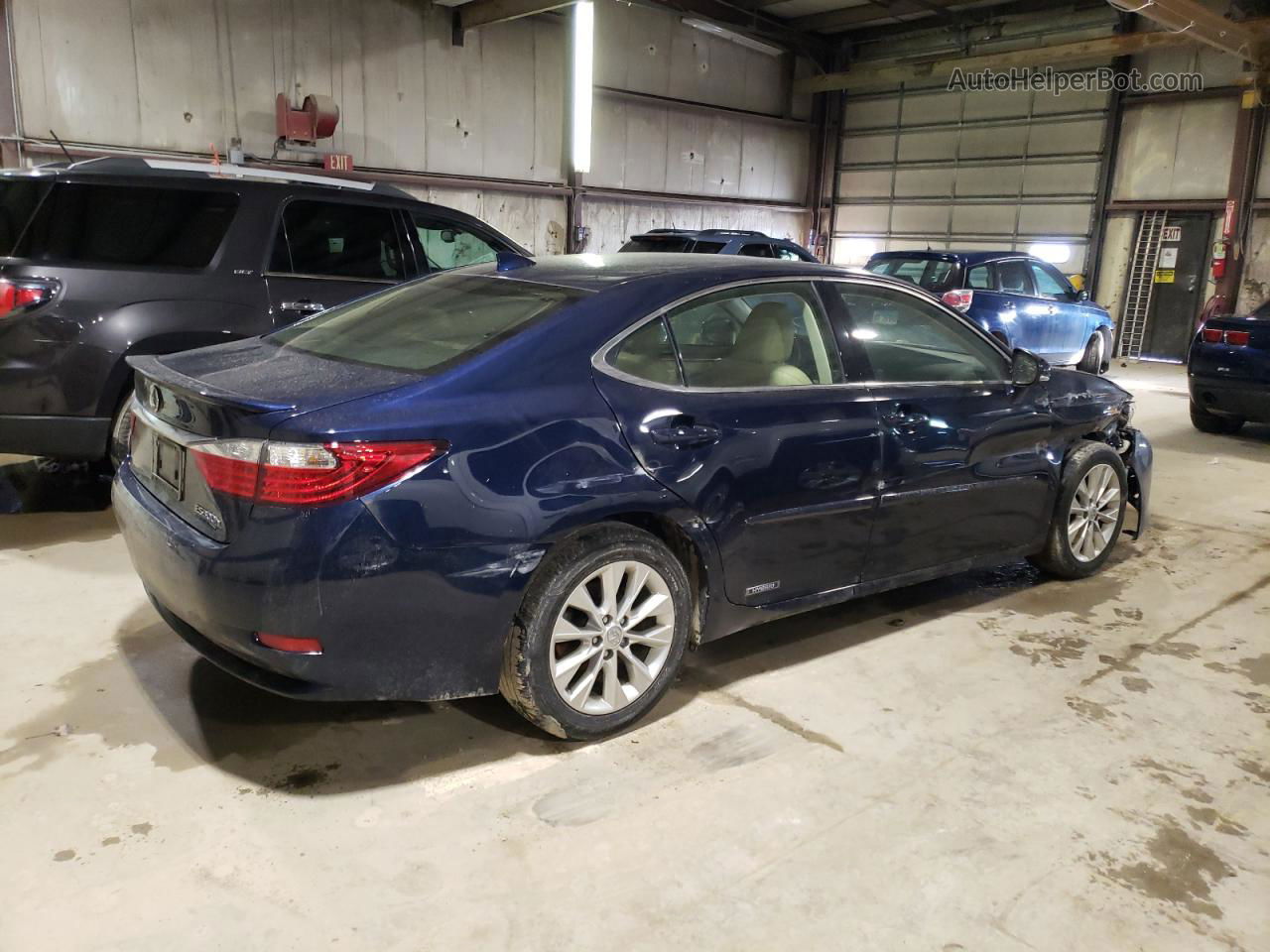 2015 Lexus Es 300h Blue vin: JTHBW1GG2F2095737