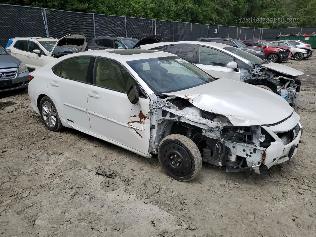 2015 Lexus Es 300h White vin: JTHBW1GG3F2087291