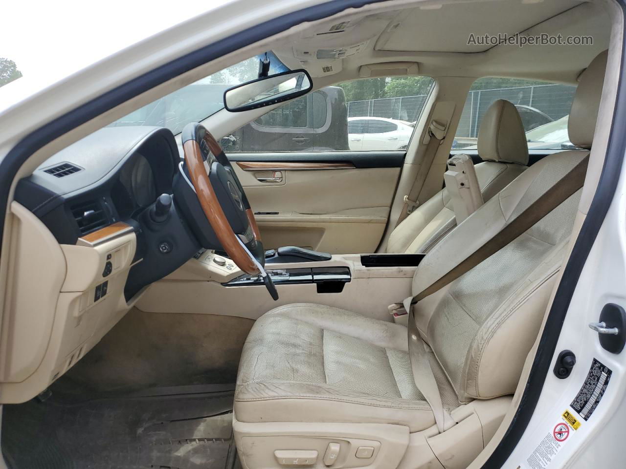 2015 Lexus Es 300h Белый vin: JTHBW1GG3F2087291