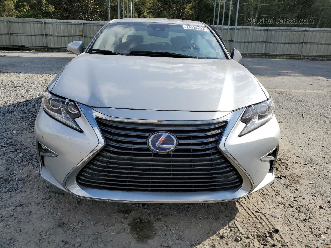 2016 Lexus Es 300h Серебряный vin: JTHBW1GG3G2104155