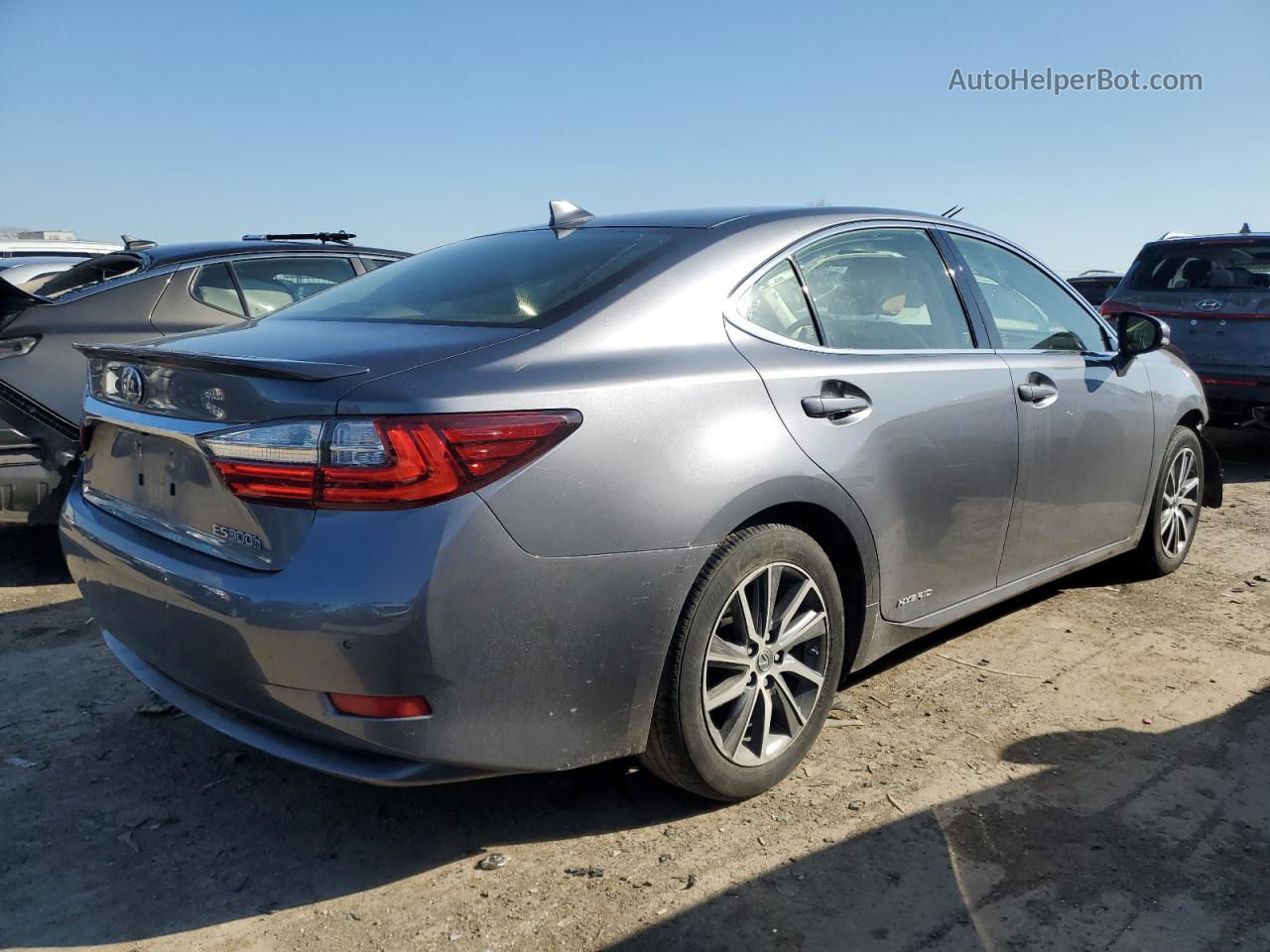 2018 Lexus Es 300h Серый vin: JTHBW1GG3J2170115