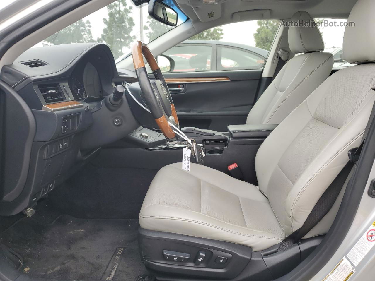 2014 Lexus Es 300h Серебряный vin: JTHBW1GG4E2063516