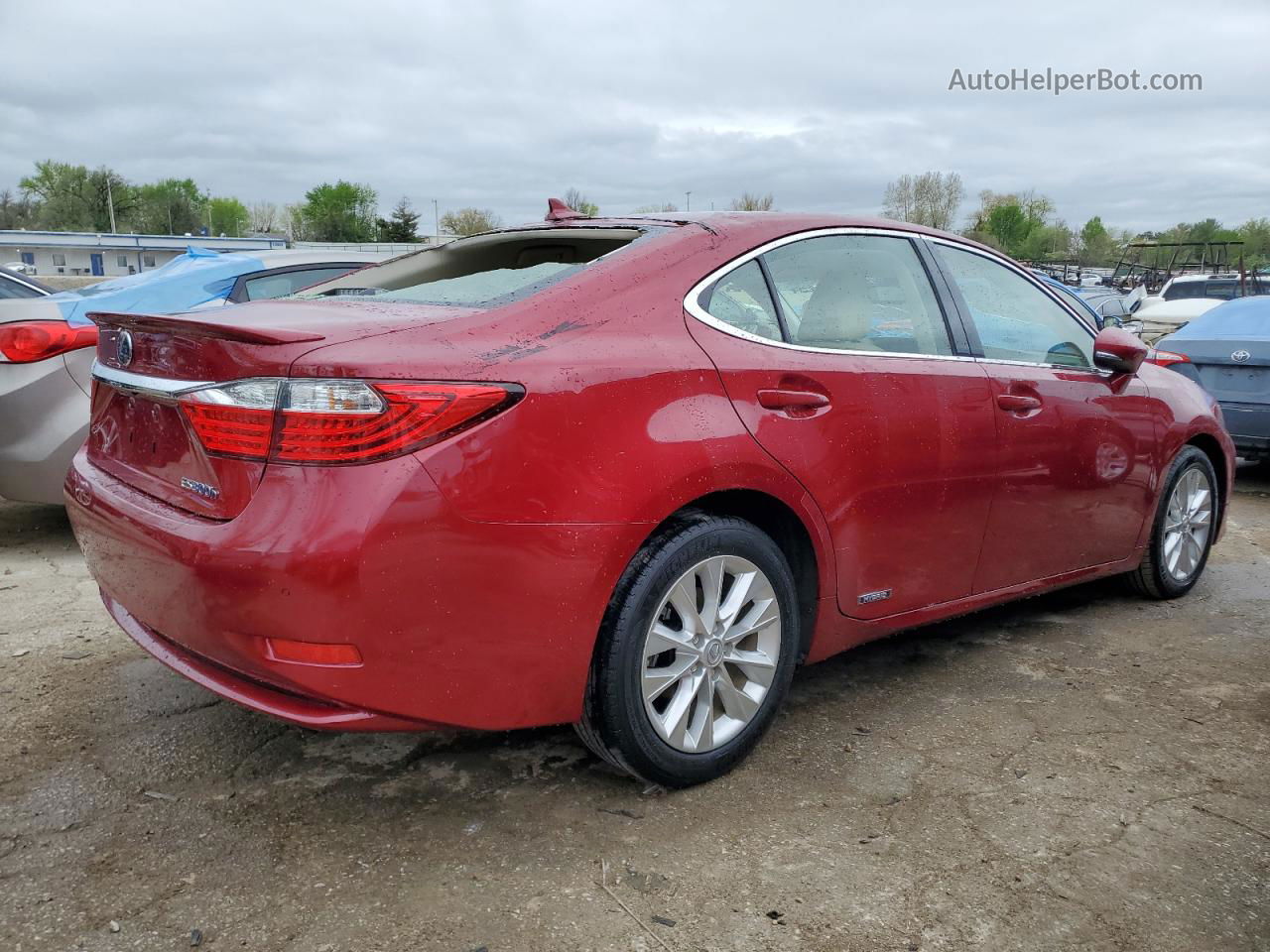 2014 Lexus Es 300h Красный vin: JTHBW1GG4E2075648