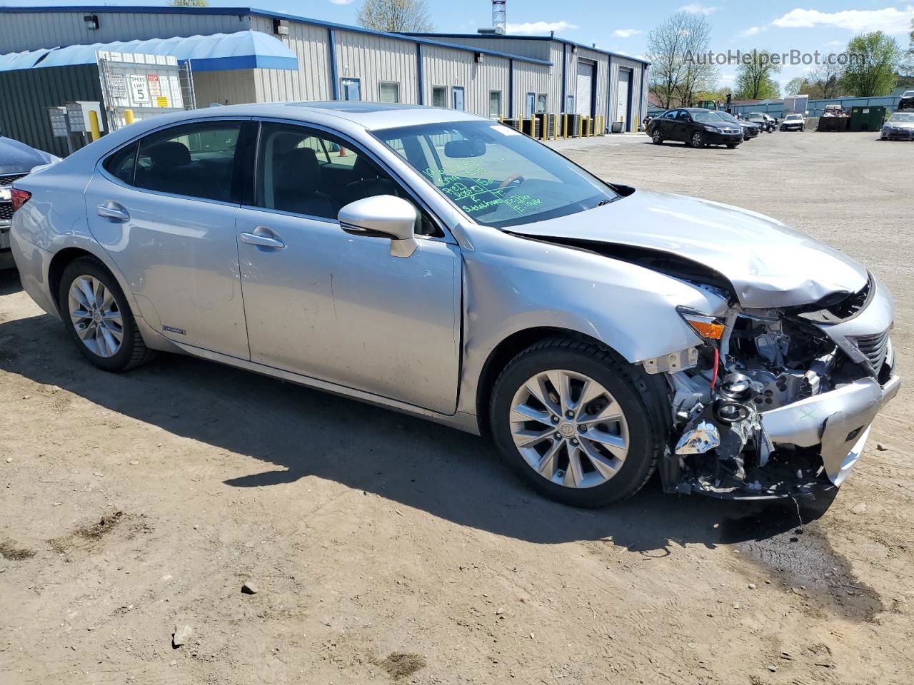 2015 Lexus Es 300h Silver vin: JTHBW1GG5F2080522