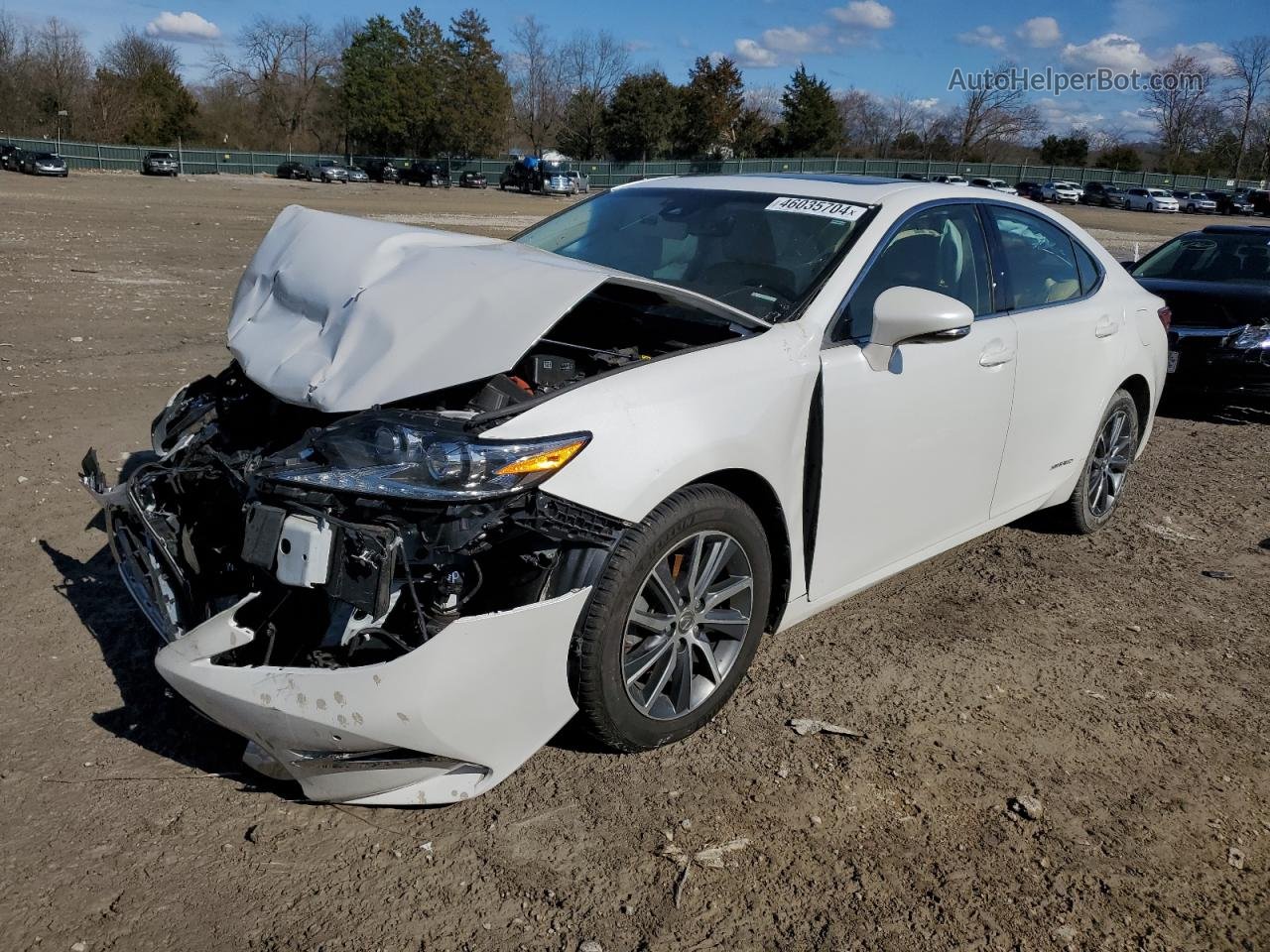 2018 Lexus Es 300h White vin: JTHBW1GG5J2194514