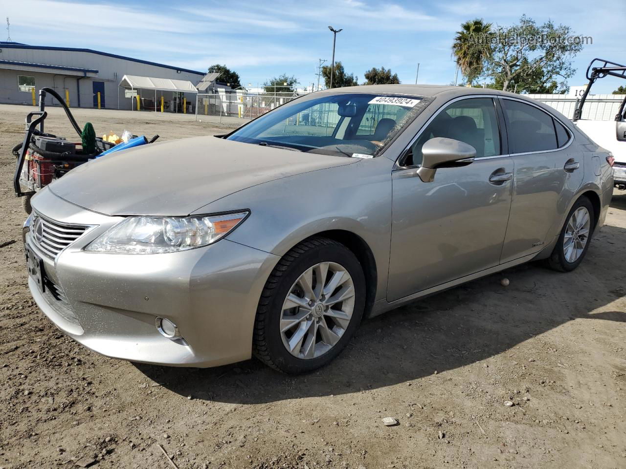 2015 Lexus Es 300h Silver vin: JTHBW1GG6F2094574