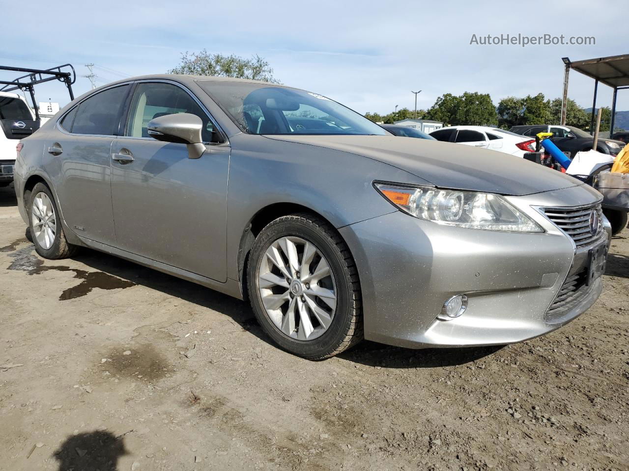 2015 Lexus Es 300h Silver vin: JTHBW1GG6F2094574