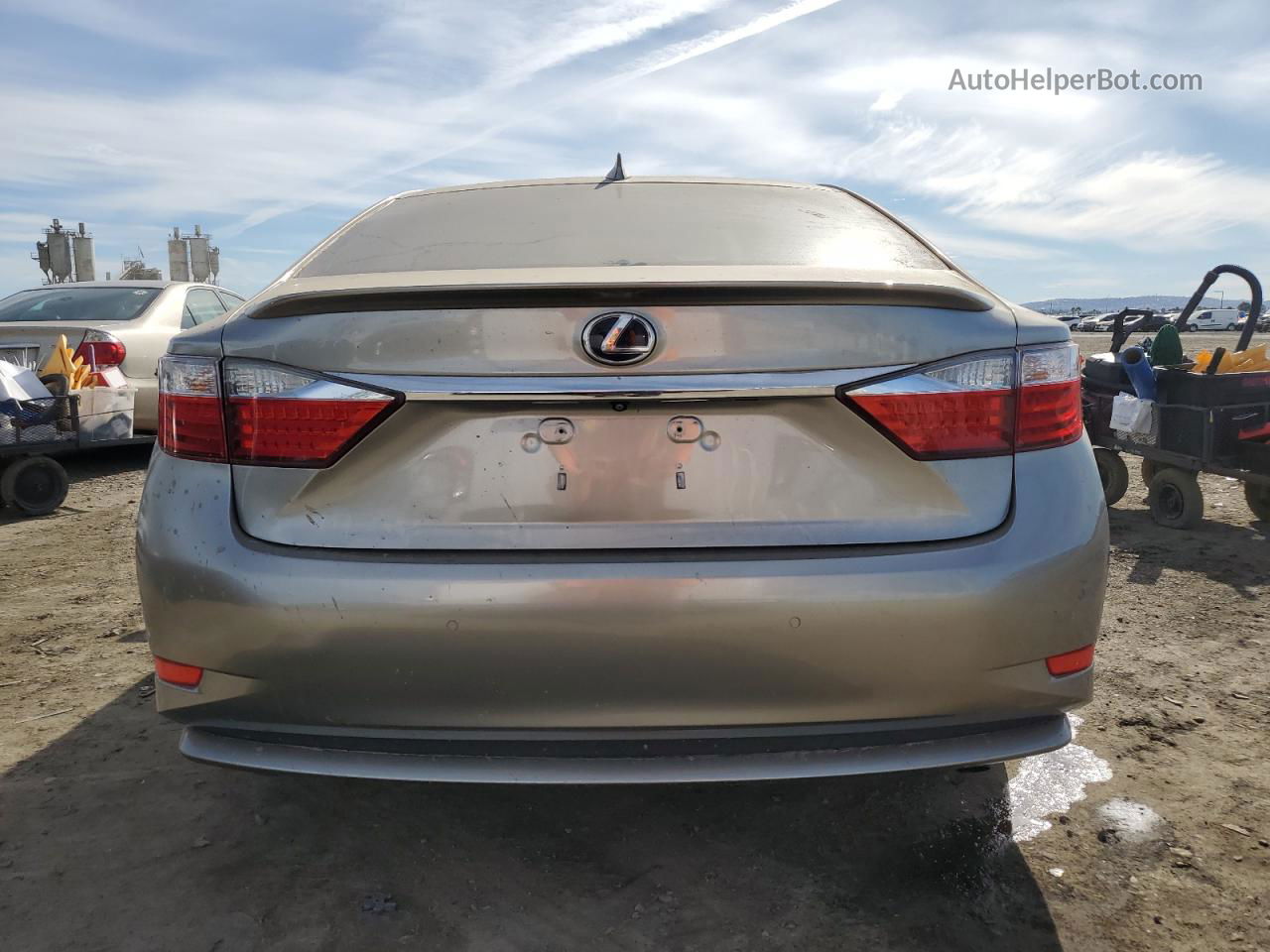 2015 Lexus Es 300h Silver vin: JTHBW1GG6F2094574