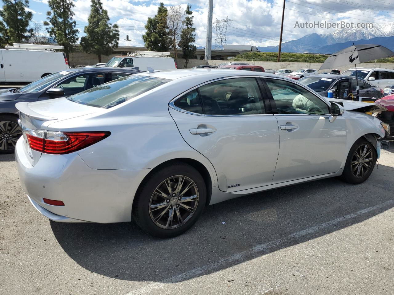 2014 Lexus Es 300h Silver vin: JTHBW1GG7E2059119