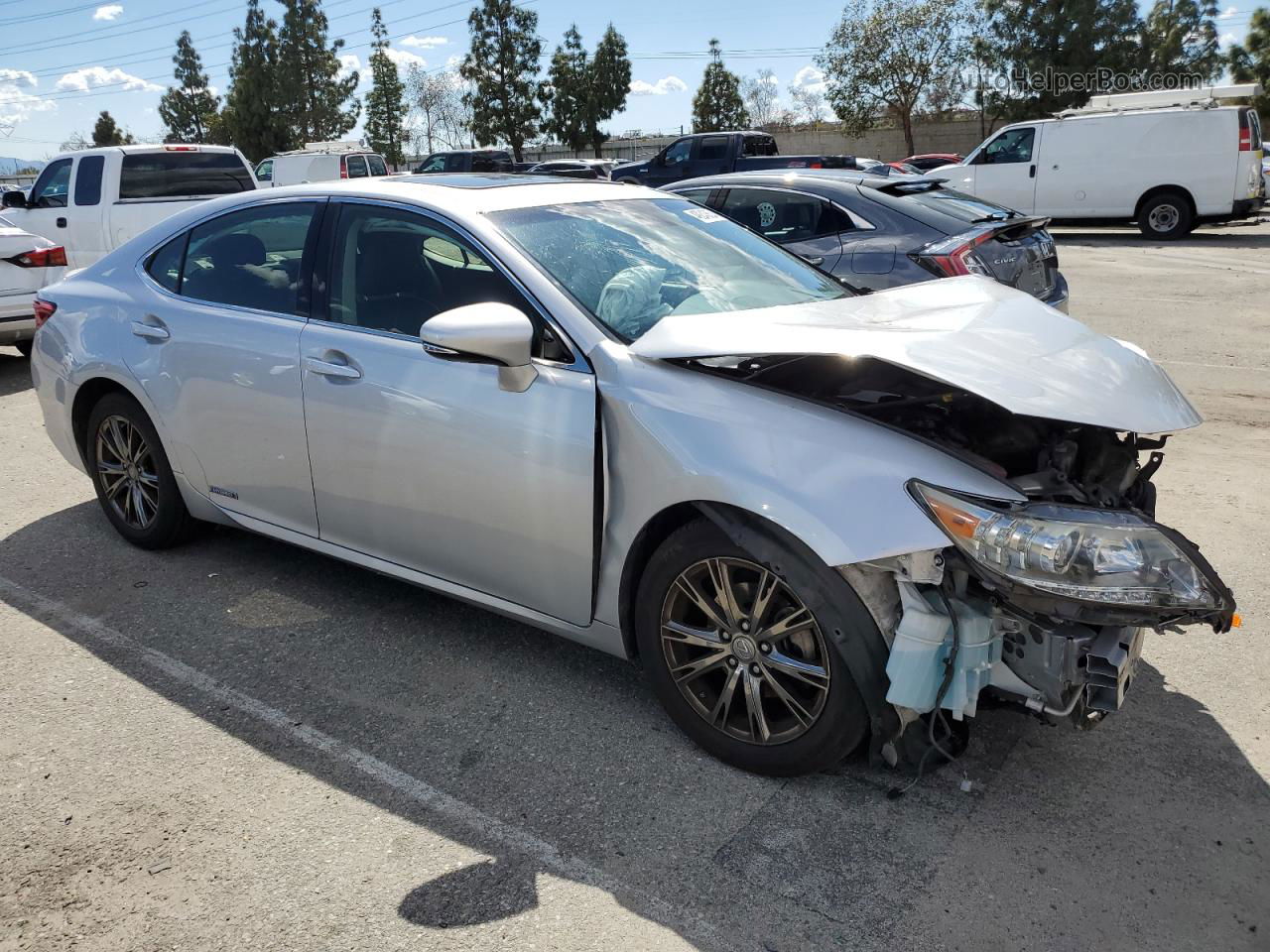 2014 Lexus Es 300h Silver vin: JTHBW1GG7E2059119