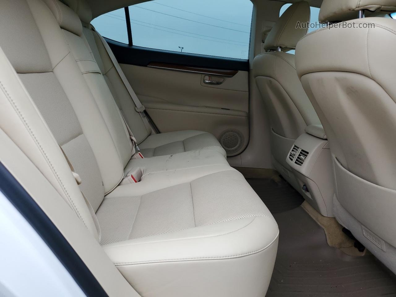 2015 Lexus Es 300h Белый vin: JTHBW1GG7F2085382