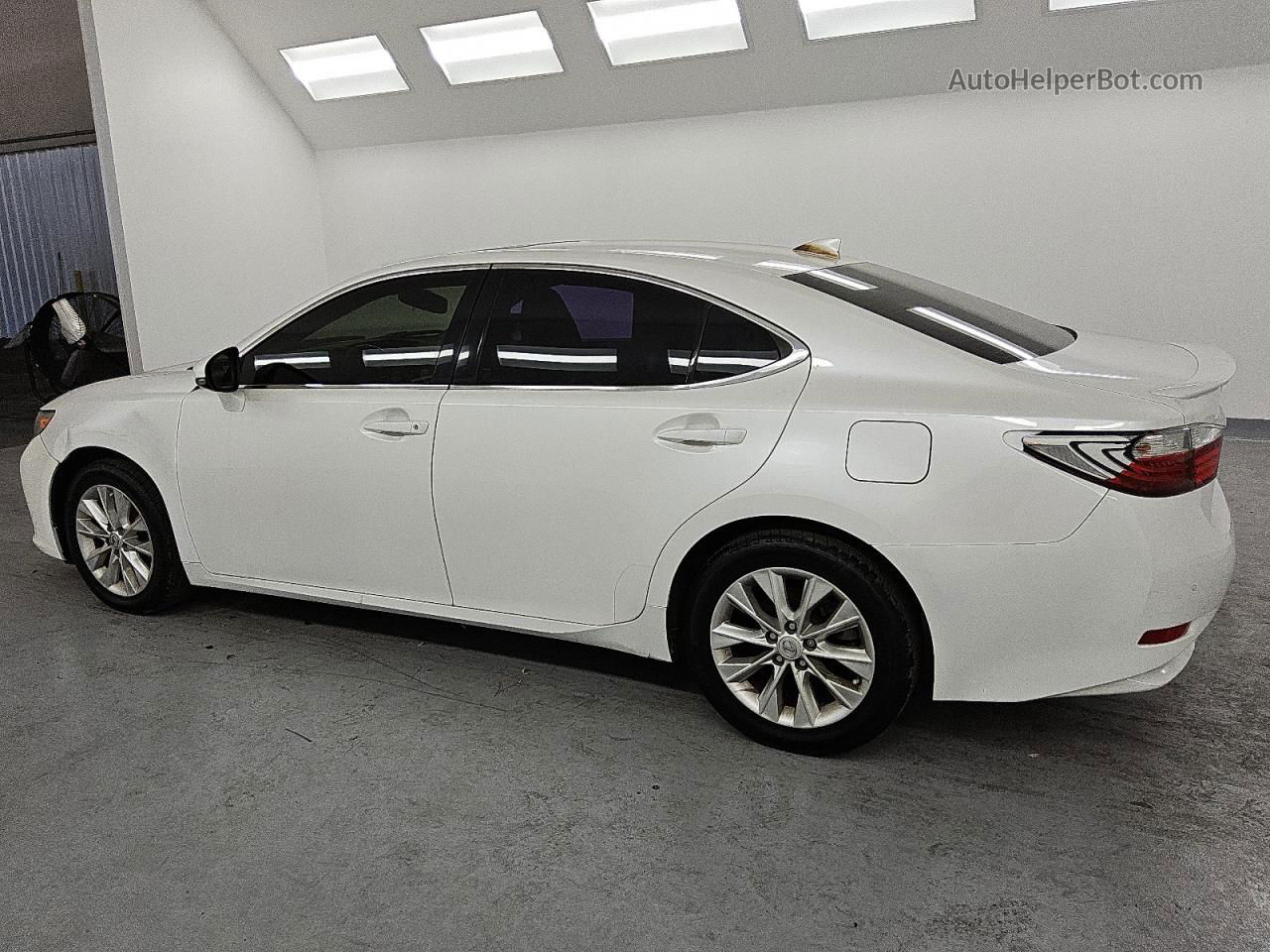 2015 Lexus Es 300h White vin: JTHBW1GG8F2090154