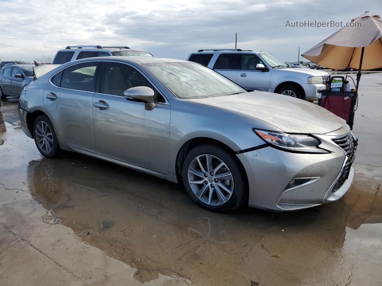 2017 Lexus Es 300h Silver vin: JTHBW1GG8H2149240