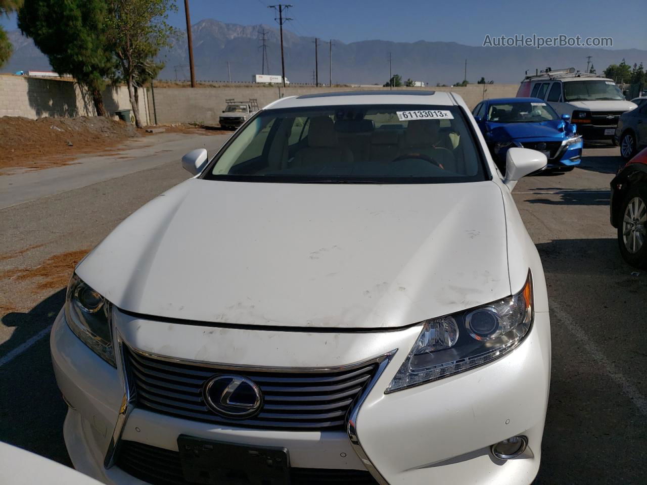 2013 Lexus Es 300h White vin: JTHBW1GG9D2037783