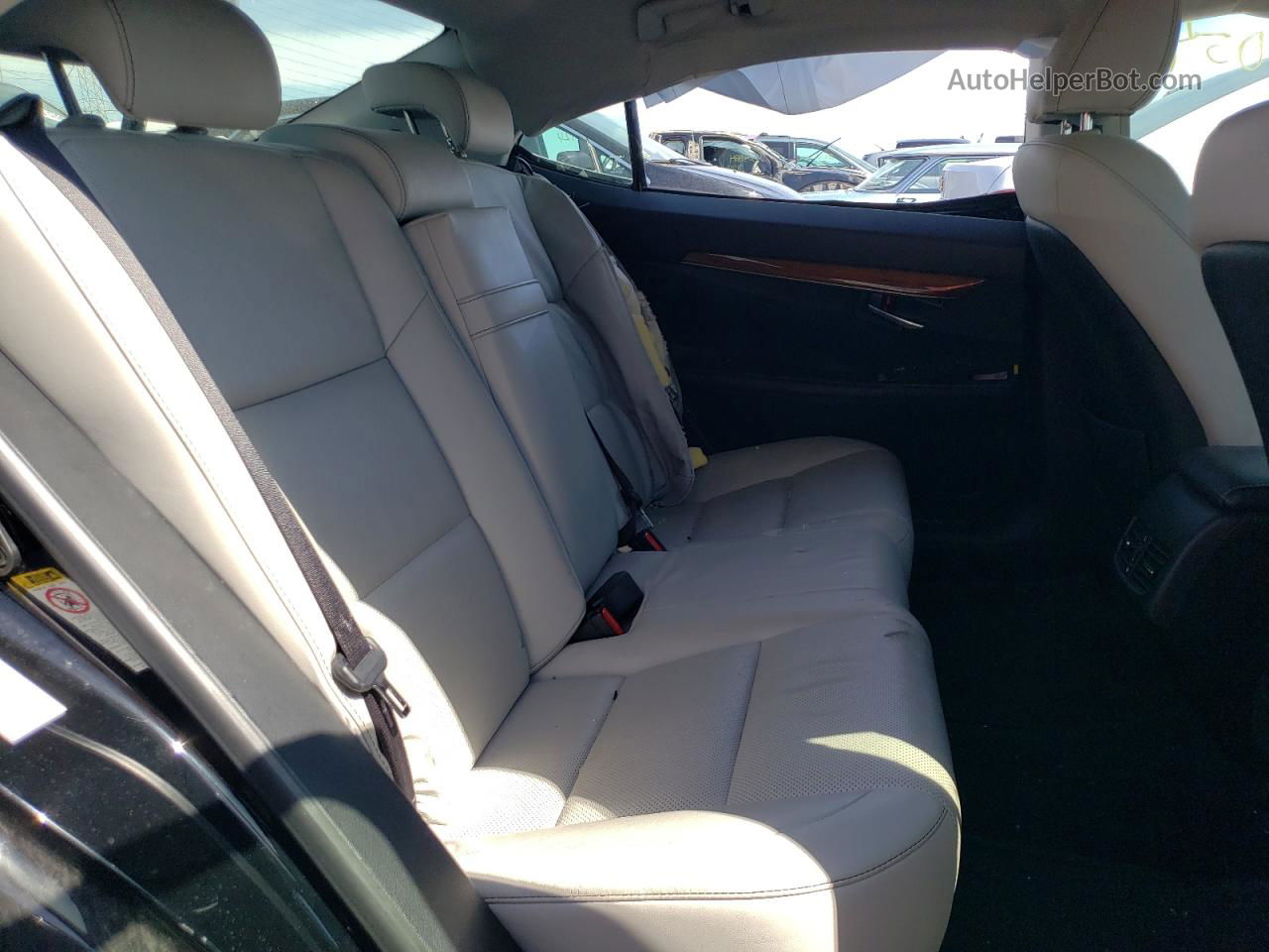 2014 Lexus Es 300h Черный vin: JTHBW1GG9E2066332