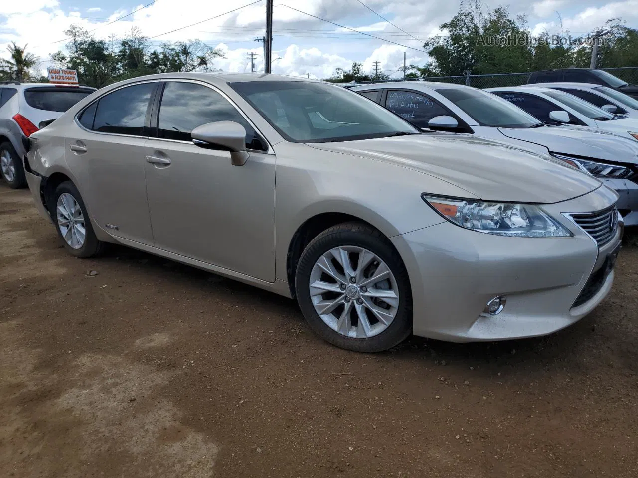 2015 Lexus Es 300h Beige vin: JTHBW1GG9F2087084