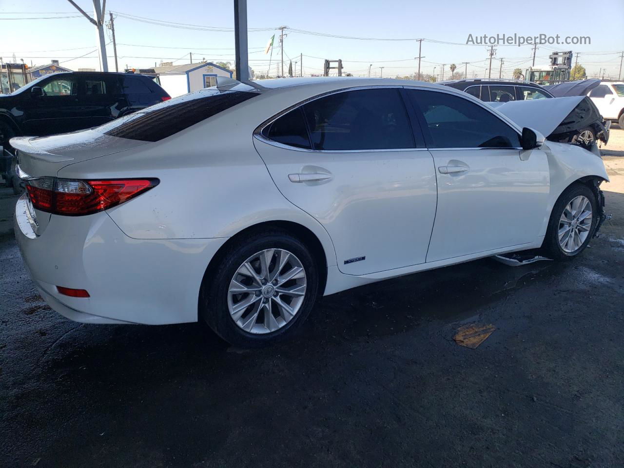 2015 Lexus Es 300h White vin: JTHBW1GG9F2092141