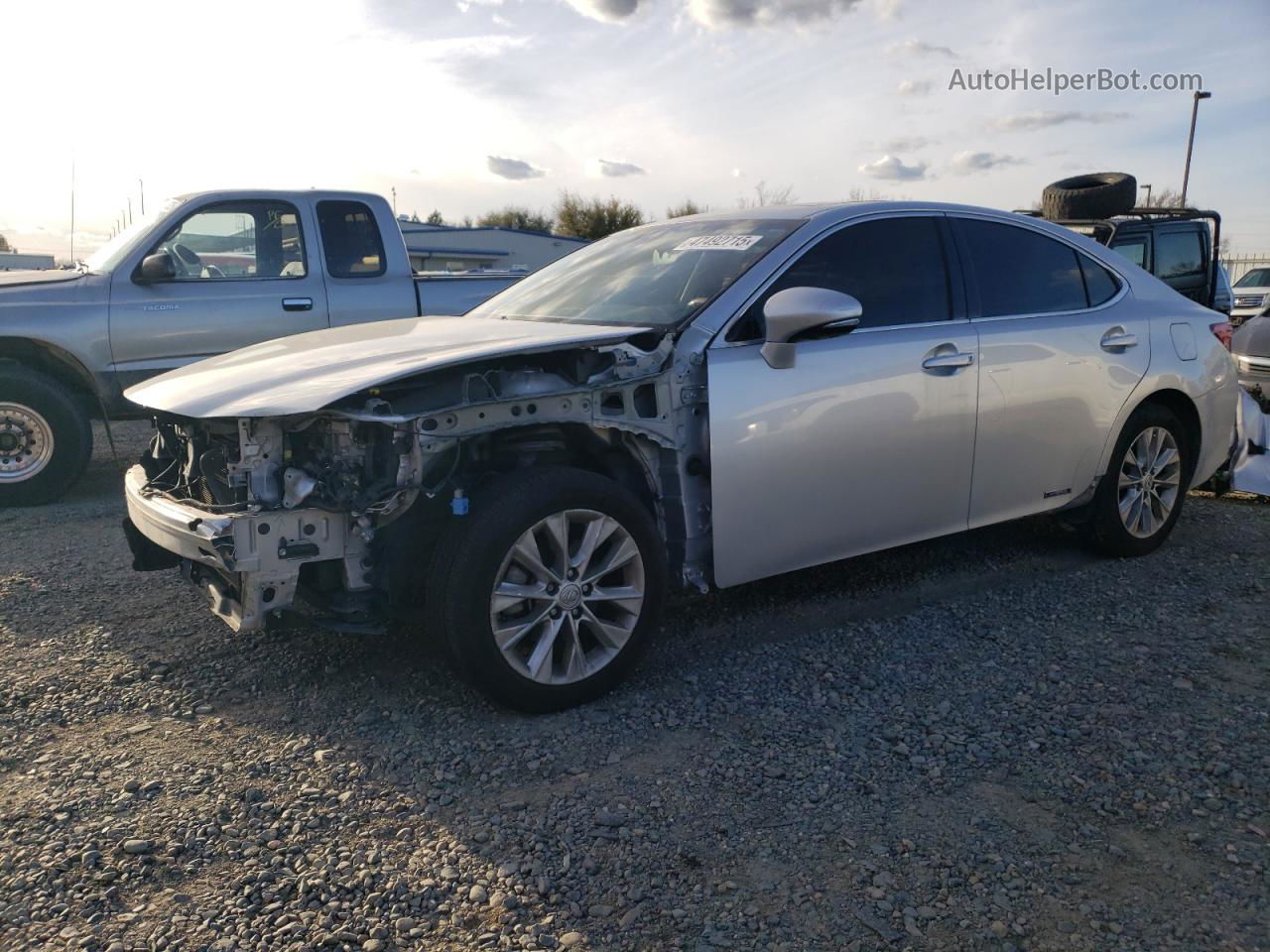 2015 Lexus Es 300h Silver vin: JTHBW1GG9F2096805