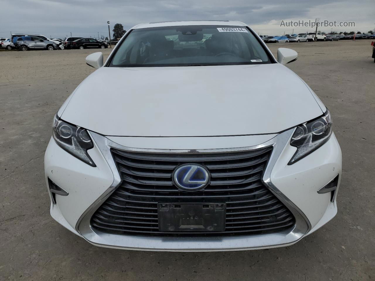 2016 Lexus Es 300h Белый vin: JTHBW1GG9G2102863