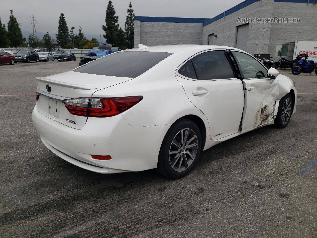 2017 Lexus Es 300h White vin: JTHBW1GG9H2148047