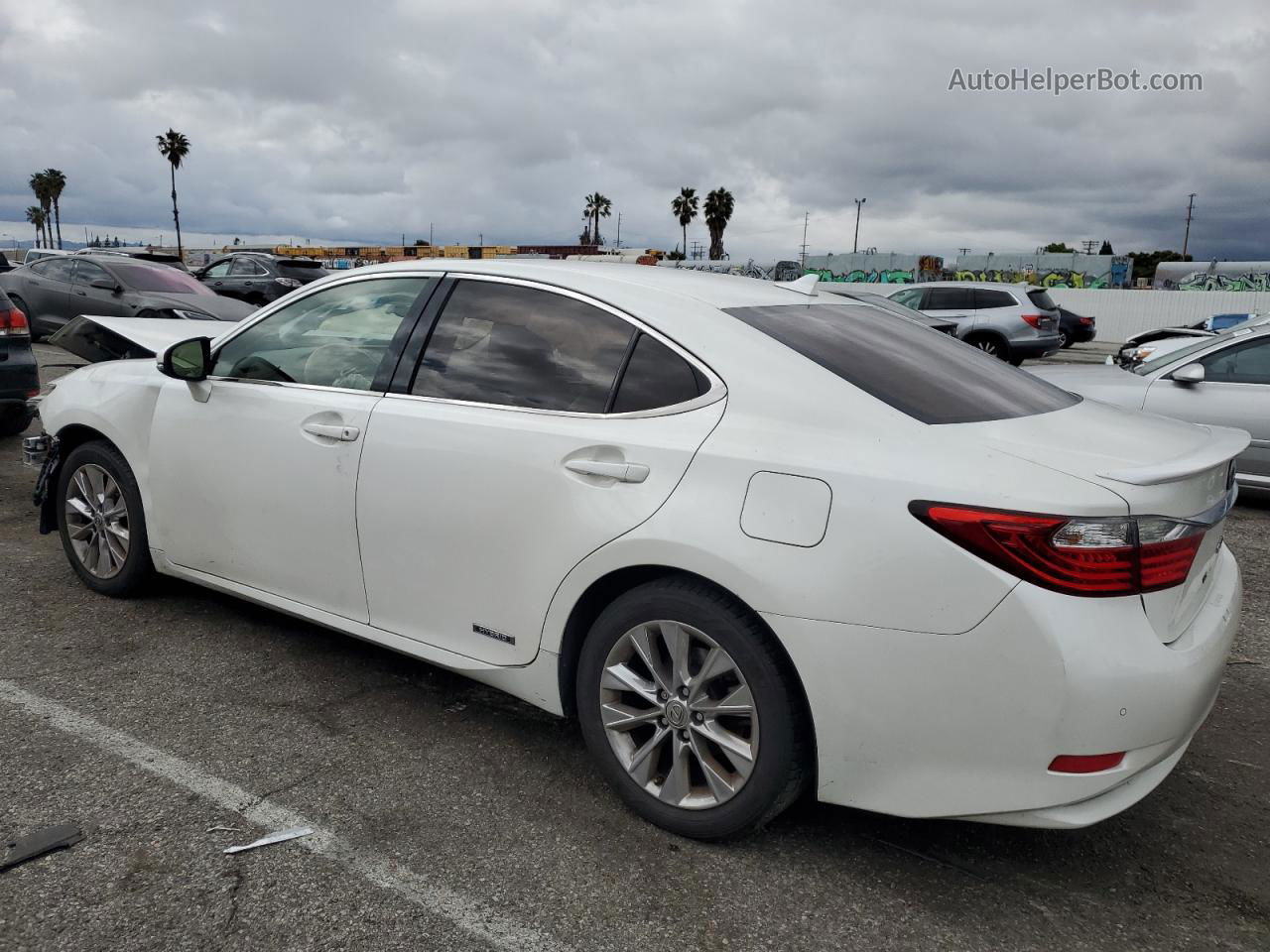 2014 Lexus Es 300h White vin: JTHBW1GGXE2075489