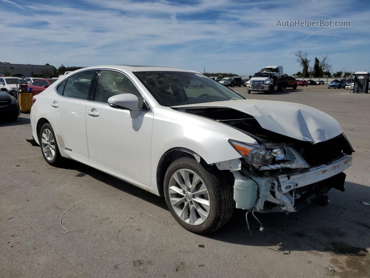 2015 Lexus Es 300h White vin: JTHBW1GGXF2078765