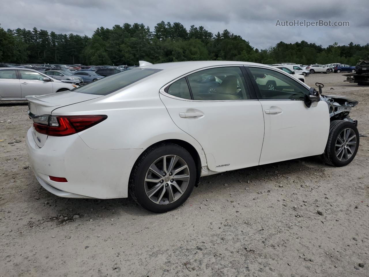 2017 Lexus Es 300h White vin: JTHBW1GGXH2143083