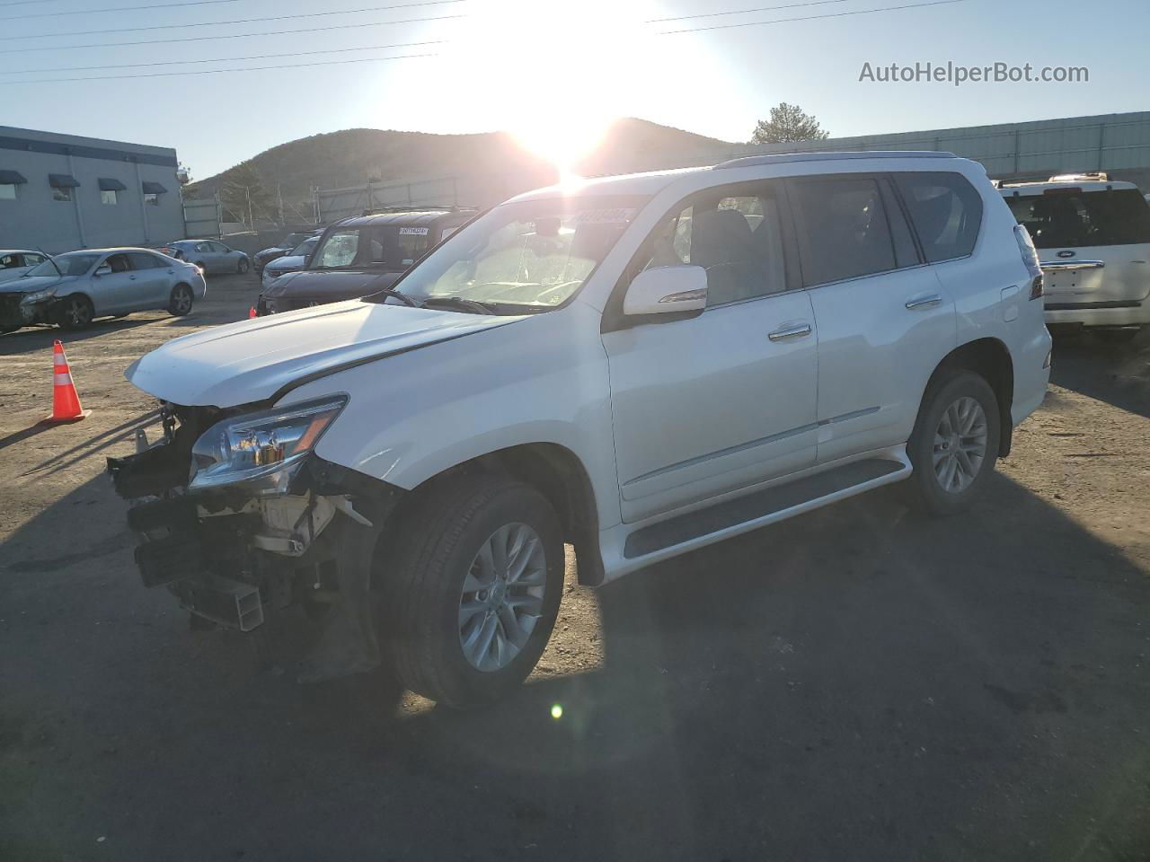 2015 Lexus Gx 460 White vin: JTJBM7FX0F5112994