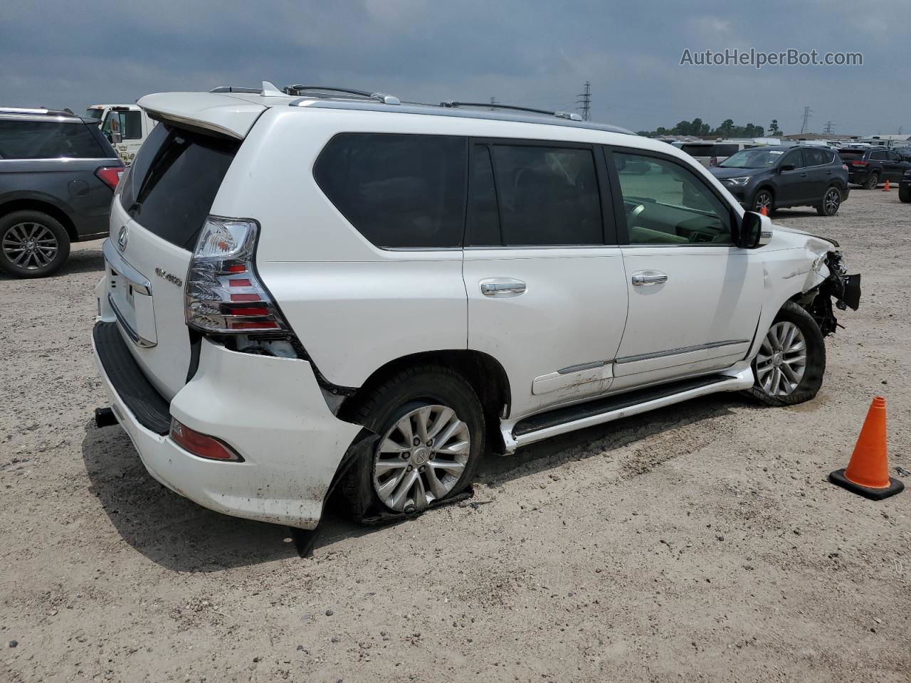 2015 Lexus Gx 460 Белый vin: JTJBM7FX2F5105531