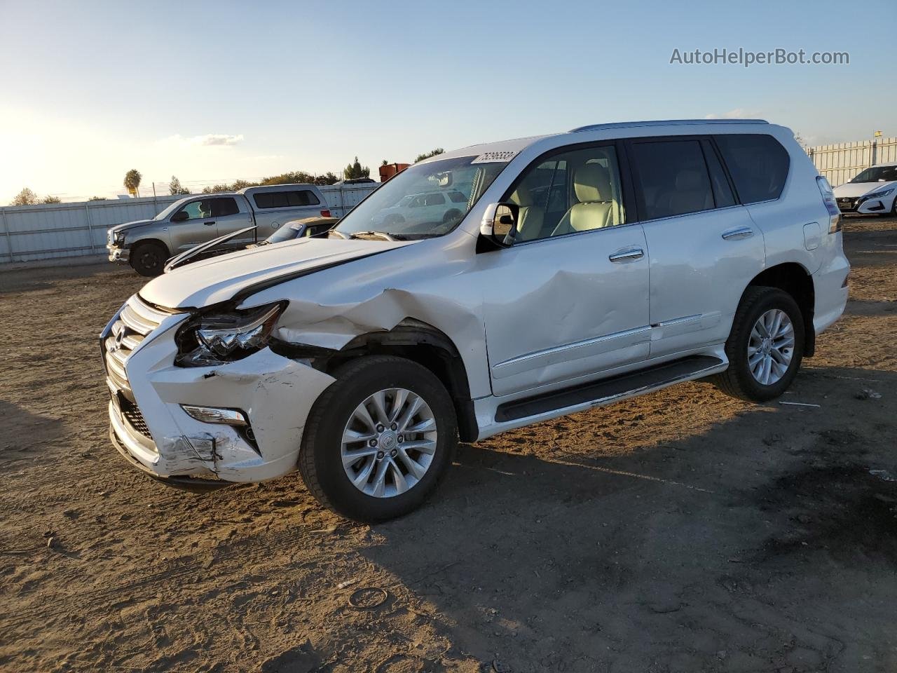 2017 Lexus Gx 460 Белый vin: JTJBM7FX3H5166731