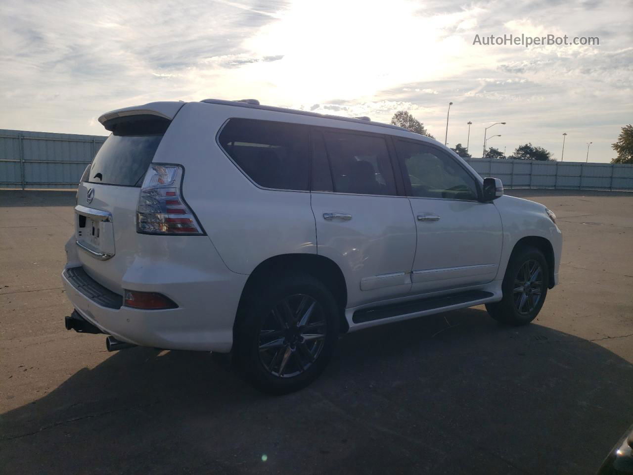 2015 Lexus Gx 460 Premium White vin: JTJJM7FX6F5101123