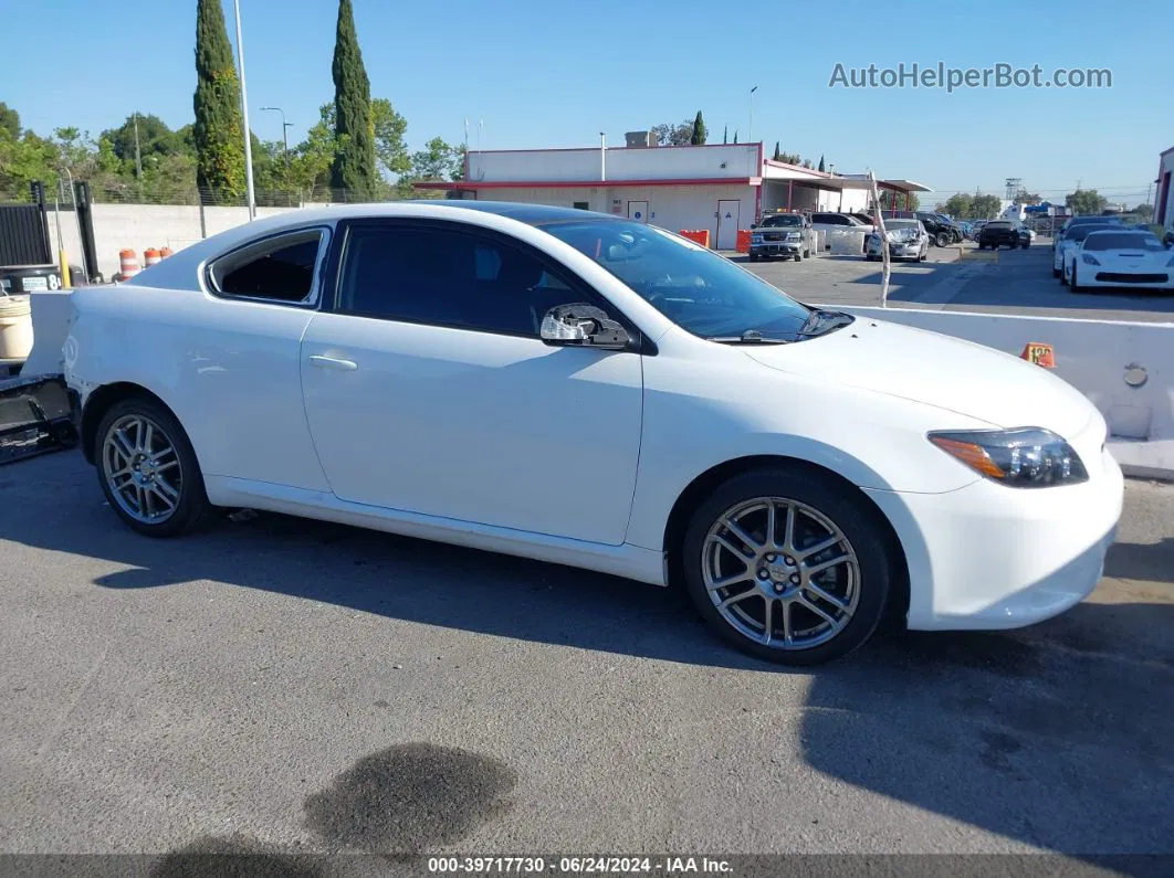 2008 Scion Tc   White vin: JTKDE167880269641