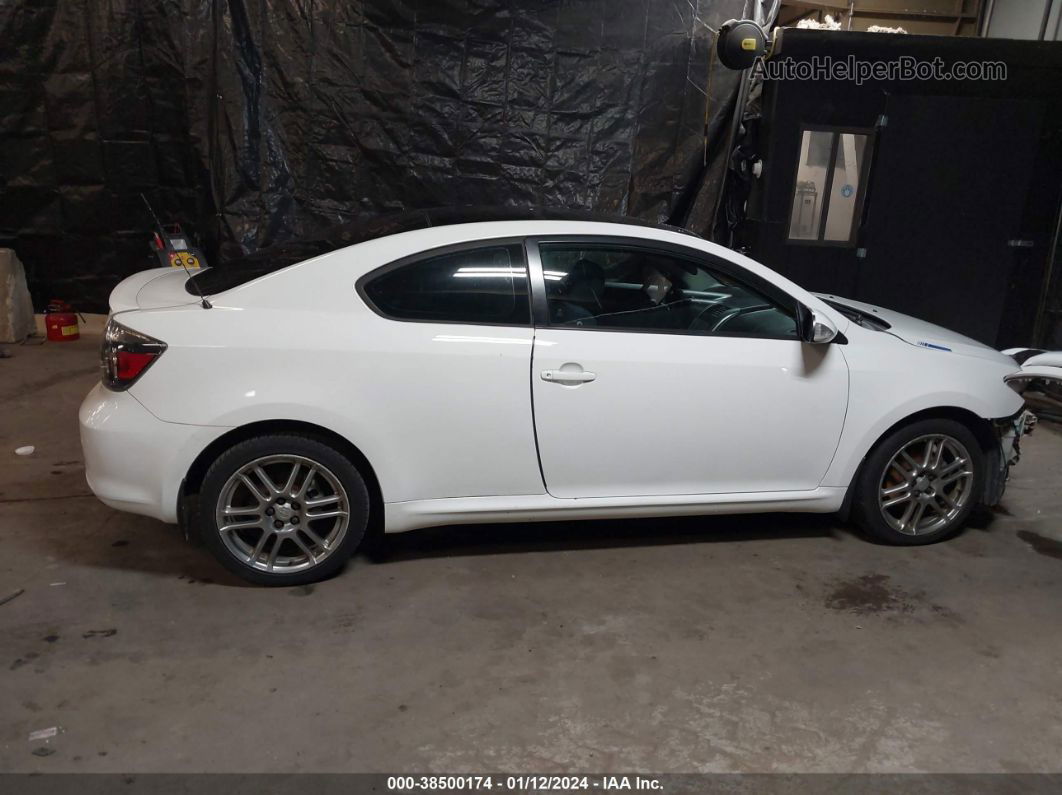 2008 Scion Tc   White vin: JTKDE167980267025